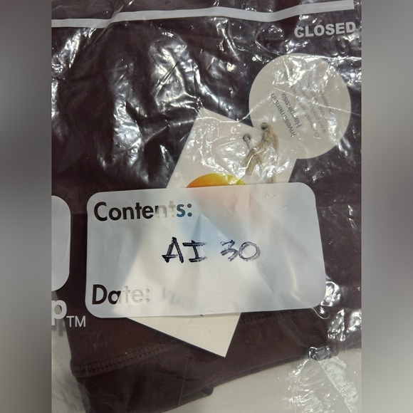 Vuori Women's XL Stride Legging Chestnut Dark Pink NWT 7/8 Length High Rise - Picture 8 of 8